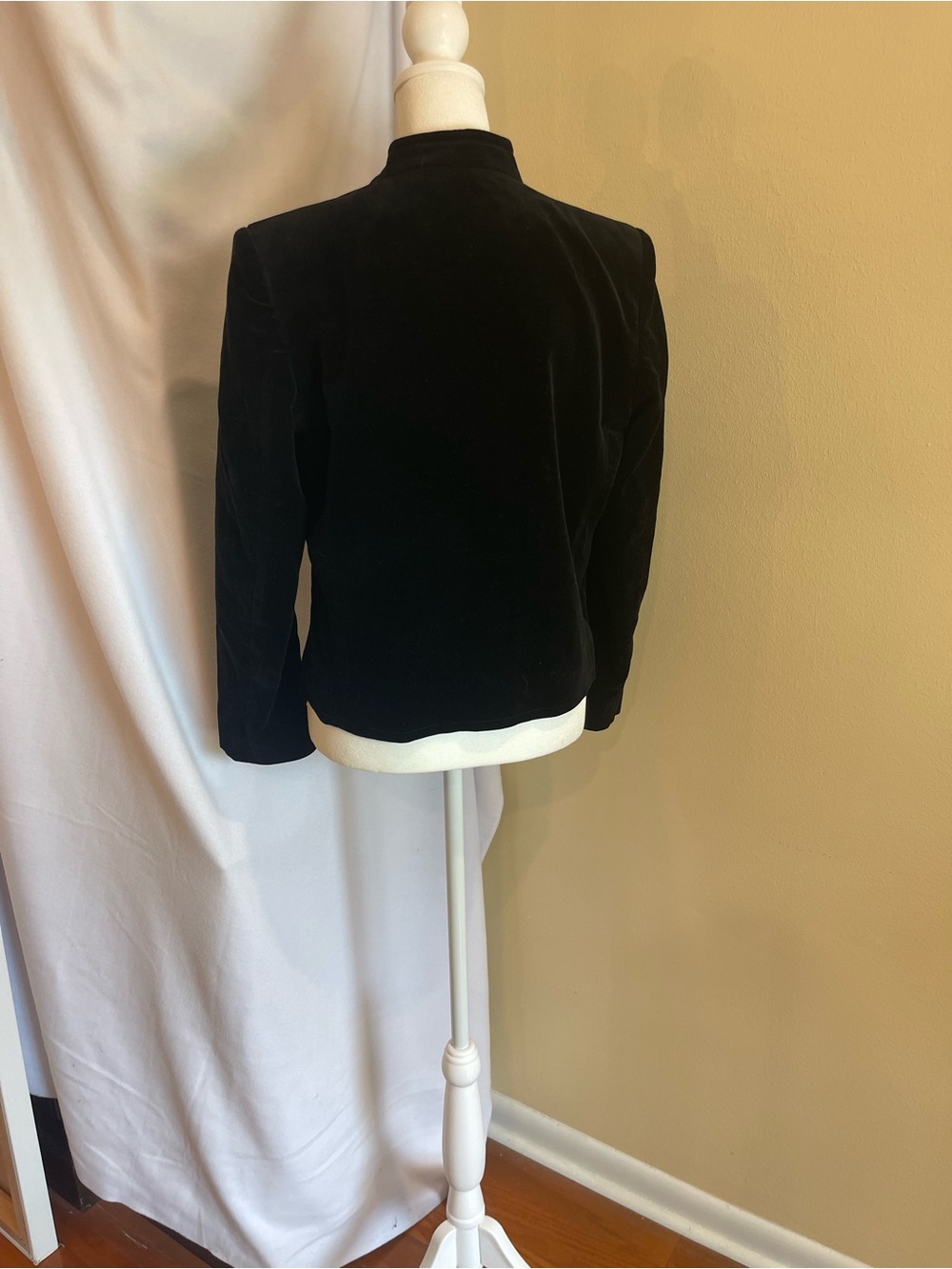 Vintage Black Velvet Evening Jacket Open Front Blazer Quiet Luxury Formal 10 P - Picture 7 of 16